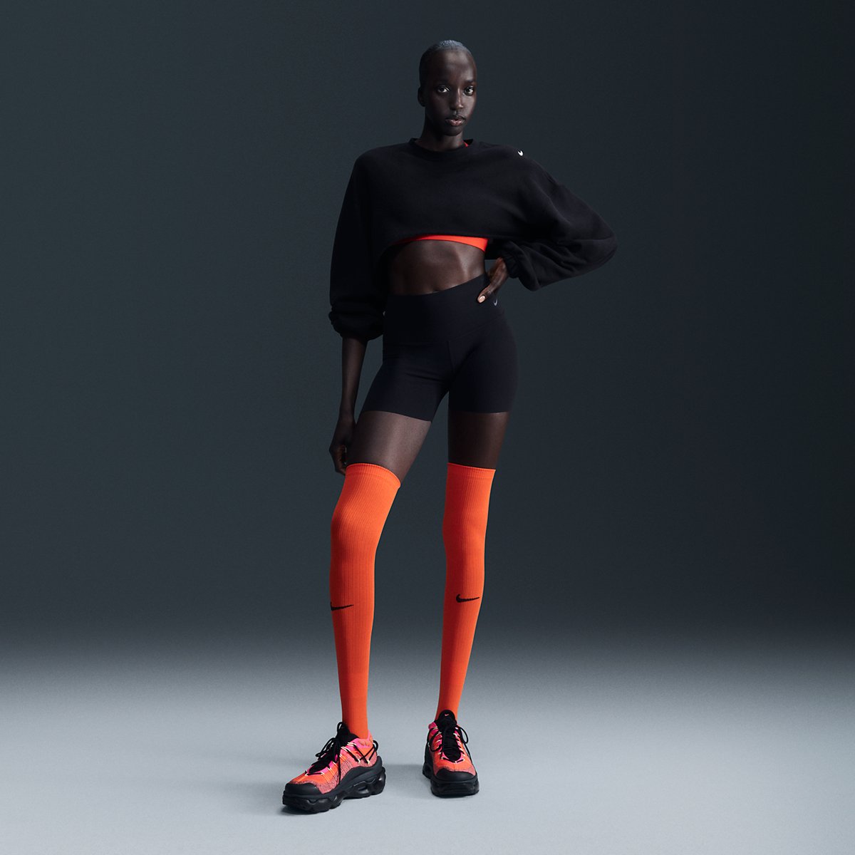 Nike Zenvy -  Front Model Photo