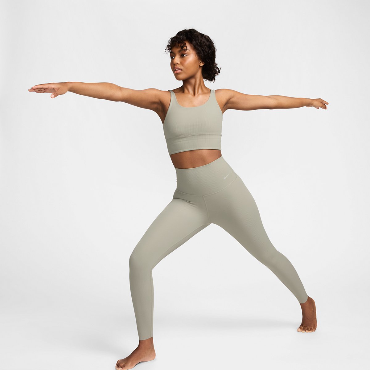 Nike Zenvy Rib -  Front Model Photo